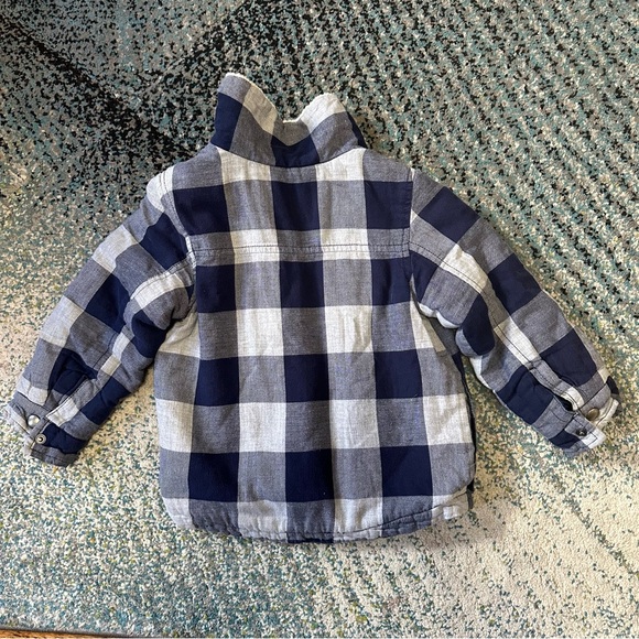 Old Navy toddler sherpa jacket - Picture 4 of 4